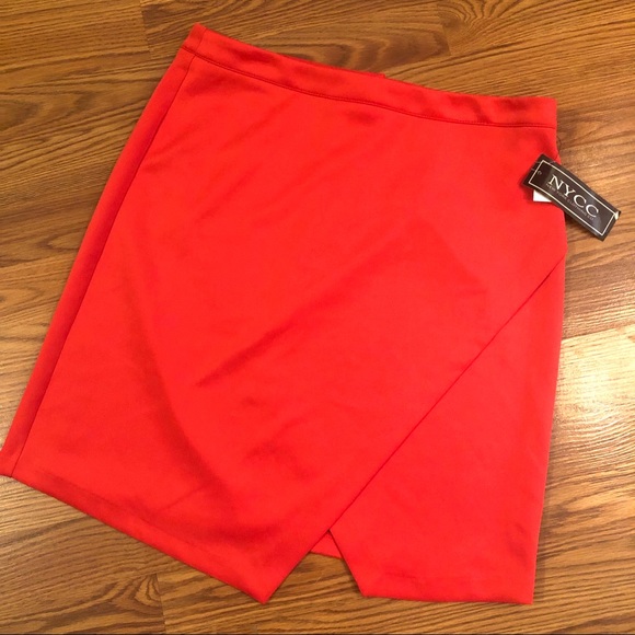 NYCC Dresses & Skirts - NWT Coral Wrap Skirt